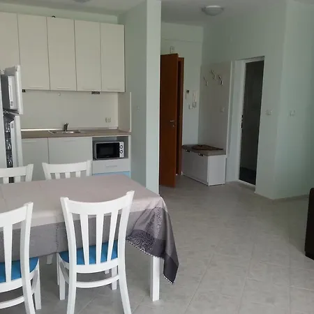 Apartahotel Pirop City